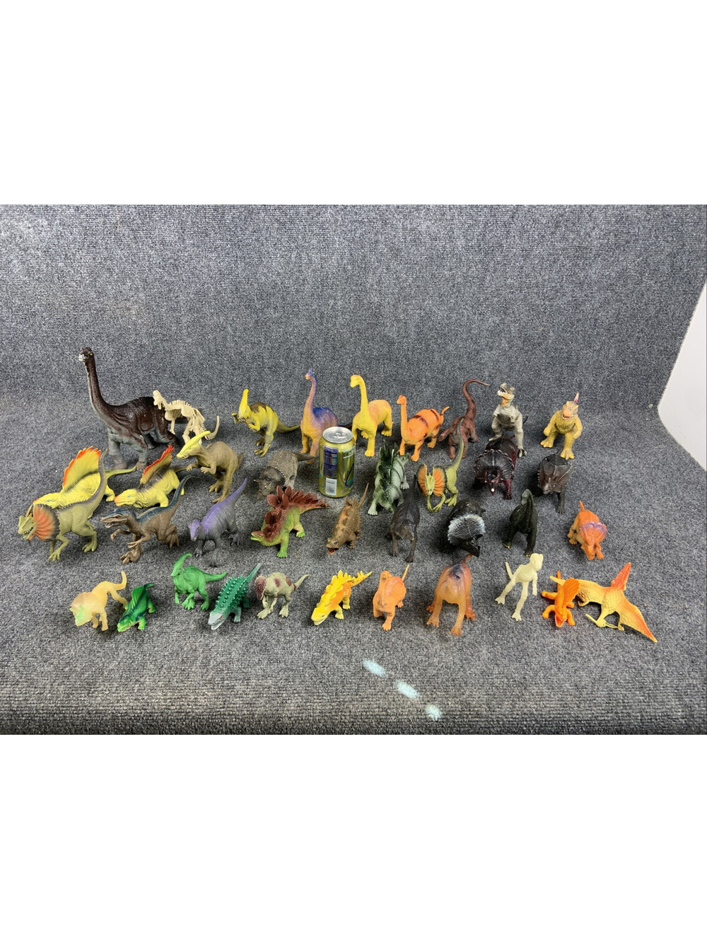 Lot of 37 Vintage PVC Plastic Dinosaurs Toy Action Figures 1990's-2000's